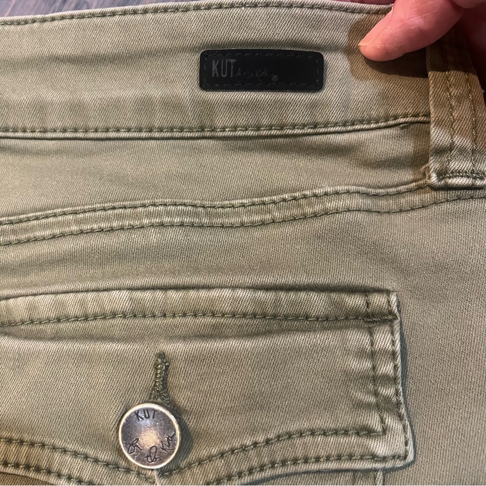 KUT from the Kloth Natalie‎ Bermuda Shorts Olive Green – Size 8 - Picture 4 of 12